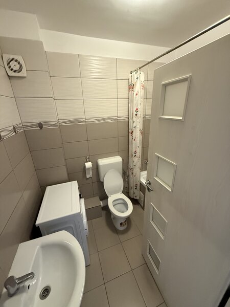 Berceni, Metalurgiei, 3 camere decomandat, 82 mp, mobilat, utilat,